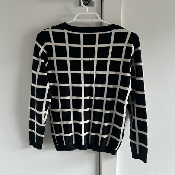 Fall/Winter Women Sweater Free Size - Picture 2 of 5